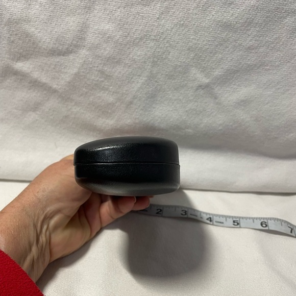 Ray-Ban sunglass glasses case black like new - Picture 3 of 7
